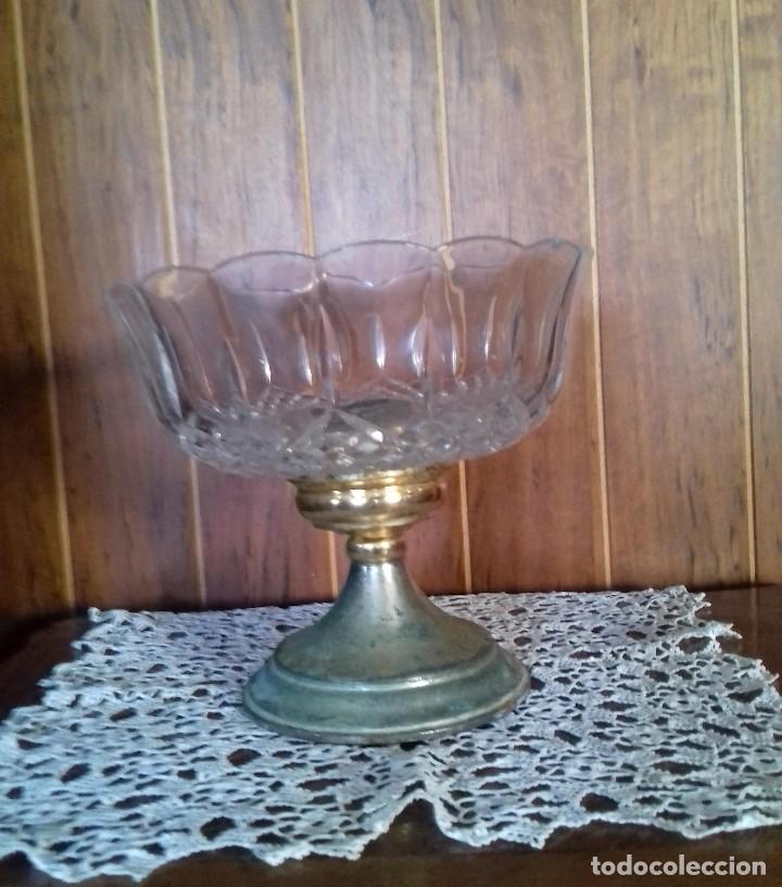 Antig&uuml;edades: MUY ANTIGUO CENTRO DE MESA DE CRISTAL TALLADO. - Foto 1
