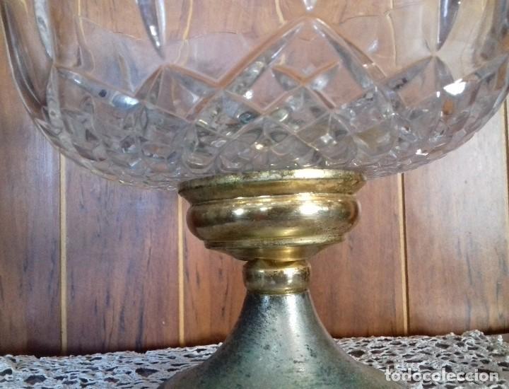 Antig&uuml;edades: MUY ANTIGUO CENTRO DE MESA DE CRISTAL TALLADO. - Foto 7