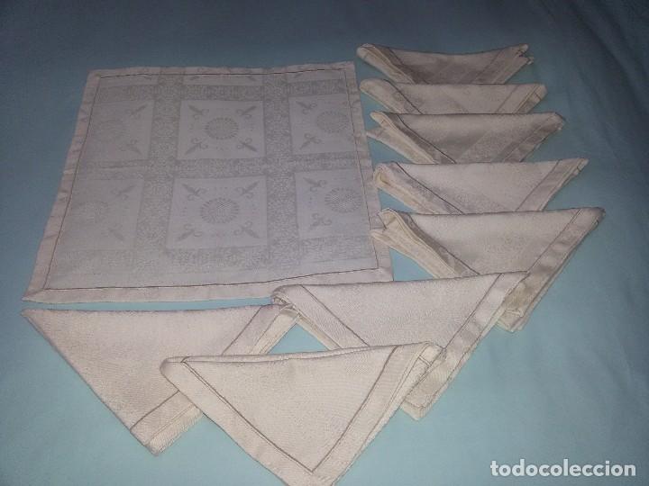 Antig&uuml;edades: OCHO SERVILLETAS ADAMASCADAS-BEIGE-ALGOD&Oacute;N - Foto 1