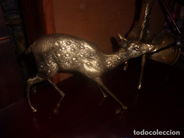 Antig&uuml;edades: PAREJA DE FIGURAS DE BRONCE GRANDES. - Foto 4