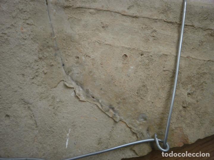 Antig&uuml;edades: Loseta, fragmento. - Foto 5