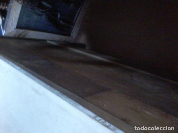Antig&uuml;edades: COMODA - Foto 6