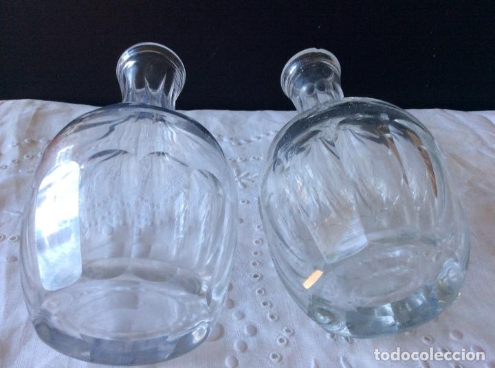 Antig&uuml;edades: CONJUNTO DE LICORERAS EN CRISTAL TALLADO - Foto 2