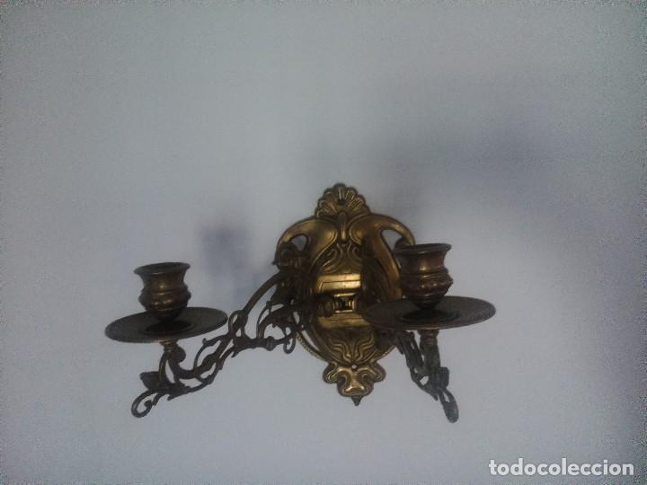 Antig&uuml;edades: Pareja de apliques de piano. - Foto 3