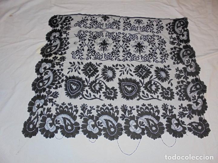 Antig&uuml;edades: MANTILLA ANTIGUA - Foto 1