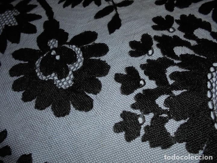Antig&uuml;edades: MANTILLA ANTIGUA - Foto 4