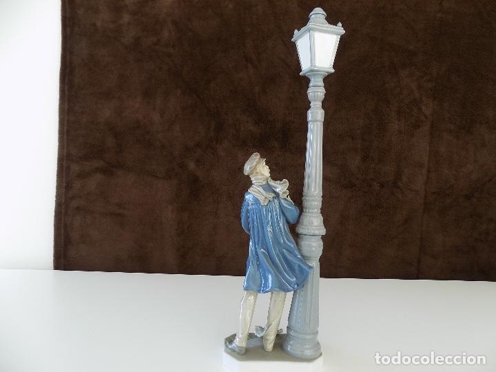 Antig&uuml;edades: LLADRO: EL FAROLERO. ACTUALMENTE EN CATALOGO - Foto 8