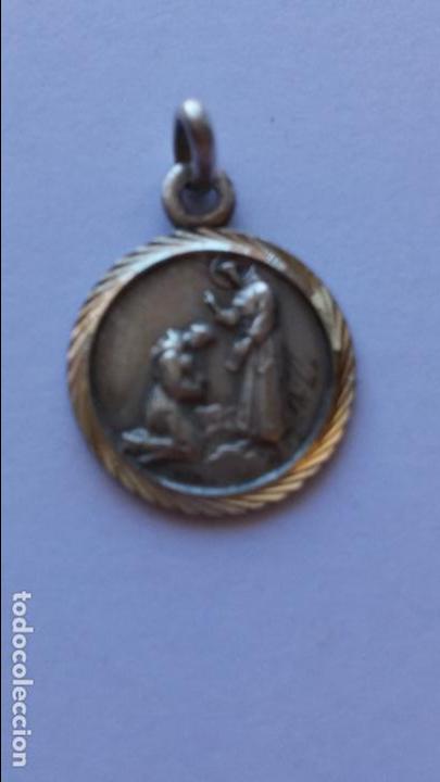 Antig&uuml;edades: Medalla de el se&ntilde;or te bendiga de 1,4 cms de diametro - Foto 1