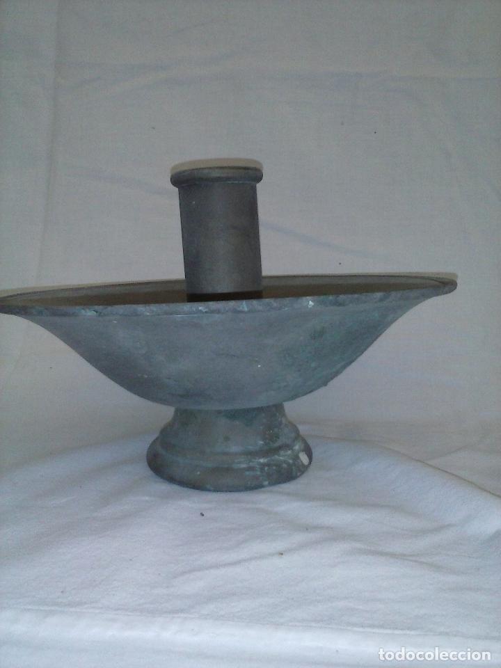 Antig&uuml;edades: Candelabro de bronce. - Foto 1