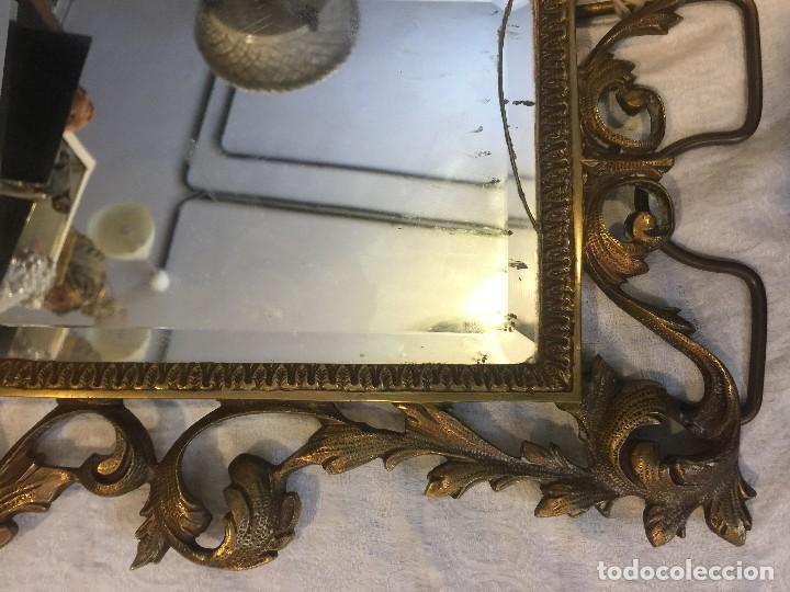 Antig&uuml;edades: ESPEJO DE TOCADOR EN BRONCE - Foto 3