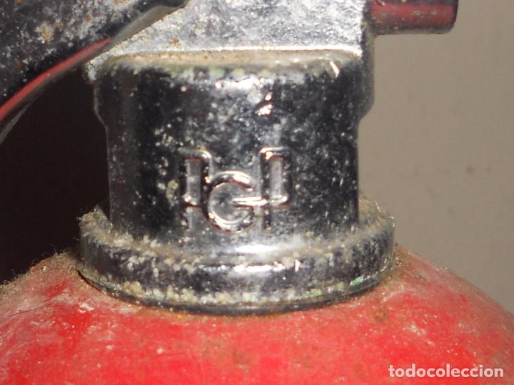 Antig&uuml;edades: ANTIGUO EXTINTOR DE POLVO MIDE 32 CM - Foto 3
