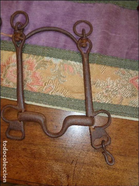Antig&uuml;edades: BOCADO PARA CABALLO EN FORJA - Foto 1
