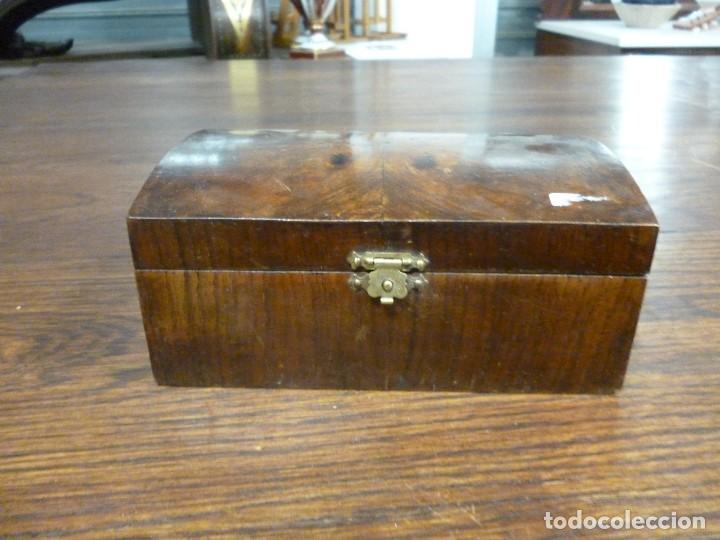 Antig&uuml;edades: CAJA DE COLECCION - Foto 1