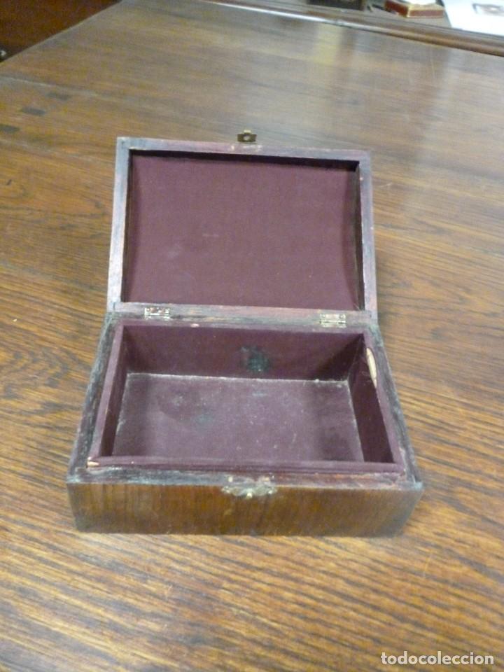 Antig&uuml;edades: CAJA DE COLECCION - Foto 2