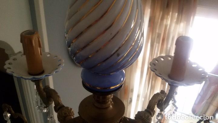 Antig&uuml;edades: L&aacute;mpara de porcelana y bronce - Foto 10