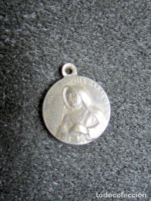 Antig&uuml;edades: ANTIGUA MEDALLA RELIGIOSA. - Foto 2