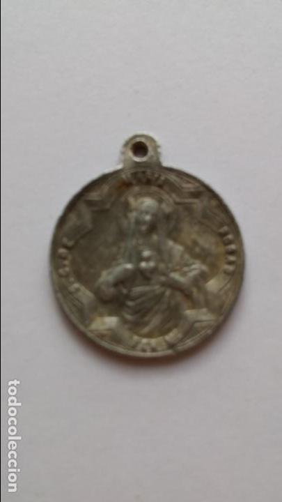 Antig&uuml;edades: Medalla de corazon de maria y corazon de jesus de 2,3 cms de diametro - Foto 1