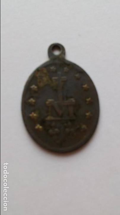 Antig&uuml;edades: Medalla antigua de virgen inmaculada de 2,8 x 2 cms - Foto 2