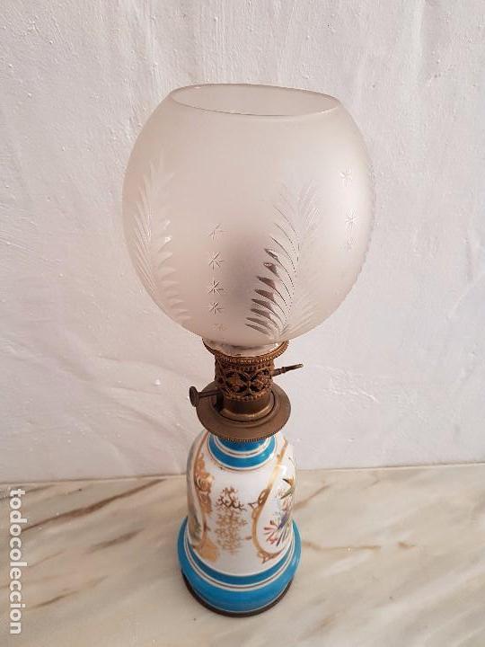 Antig&uuml;edades: QUINQU&Eacute; DE PORCELANA CON GUARNICI&Oacute;N - Foto 4