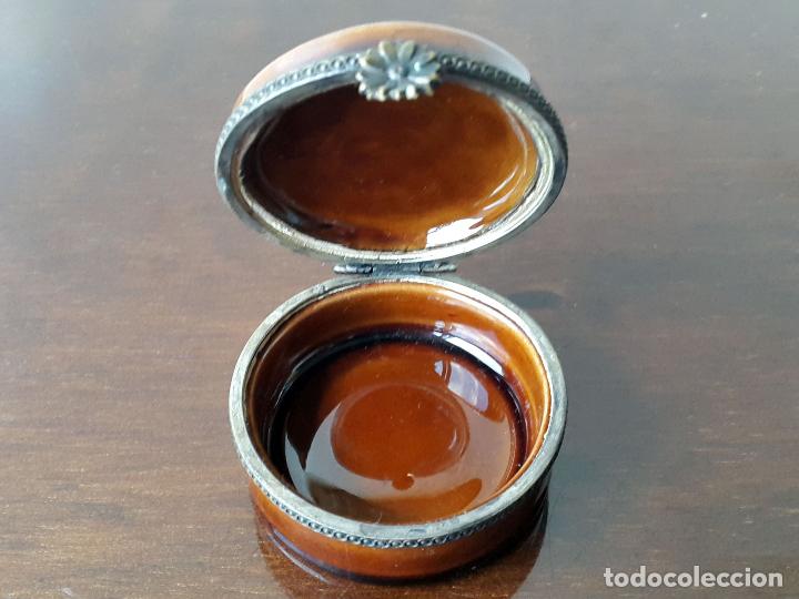 Antig&uuml;edades: CAJA PARA RAPE PORCELANA CON CIERRE - Foto 1