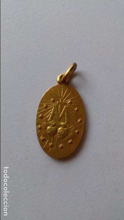 Antig&uuml;edades: Medalla de virgen inmaculada de 2,4 x 1,4 cms - Foto 2