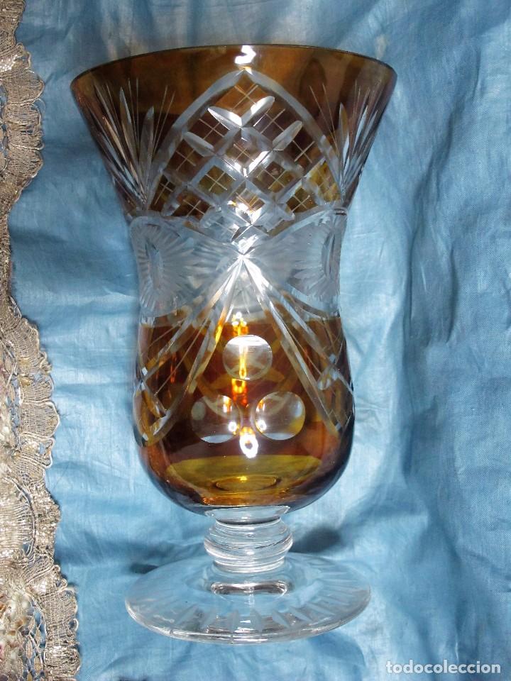 Antiquit&auml;ten: JARRON DE CRISTAL TALLADO BICOLOR