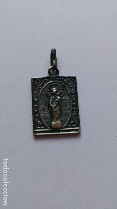 Antig&uuml;edades: Medalla de virgen sin catalogar de 2,2 x 1,4 cms - Foto 1