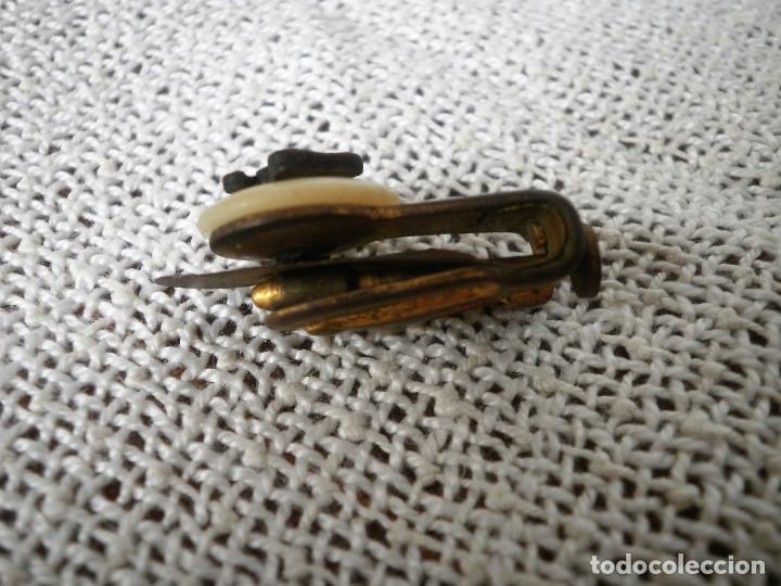 Antig&uuml;edades: Pisacorbatas o broche - Foto 2