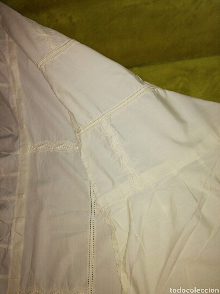 Antig&uuml;edades: Colcha de cuna color beige - Foto 5