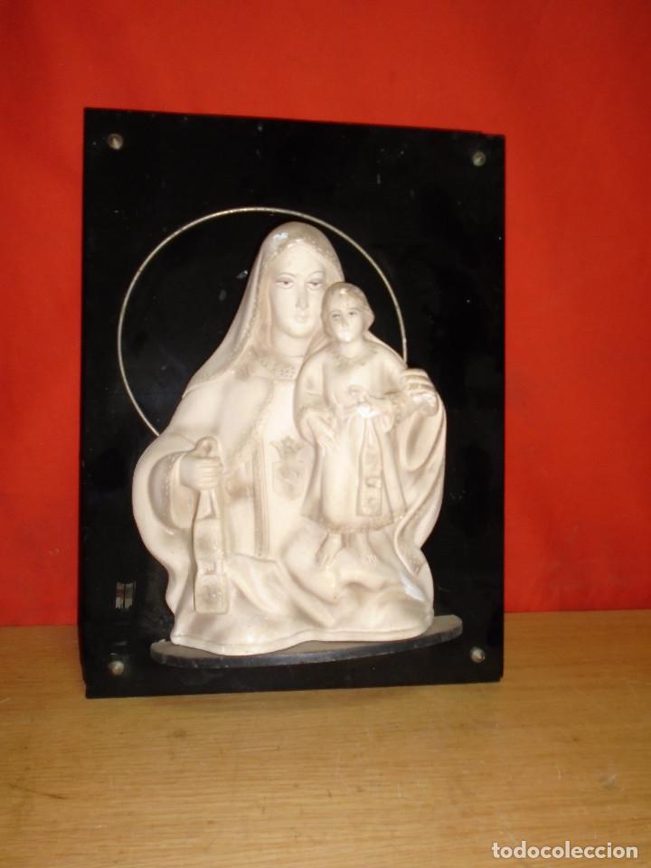 Antig&uuml;edades: VIRGEN CON NI&Ntilde;O EN ESCAYOLA - Foto 1