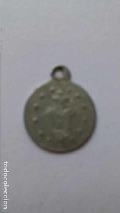 Antig&uuml;edades: Medalla de virgen inmaculada de 1,7 cms de diametro - Foto 2