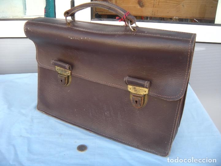 Antig&uuml;edades: CARTERA DE CUERO - Foto 5