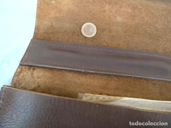 Antig&uuml;edades: CARTERA DE CUERO - Foto 6
