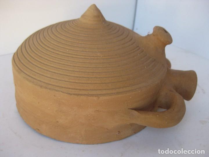 Antig&uuml;edades: Precioso botijo de cantimplora, de loza cocida. - Foto 1
