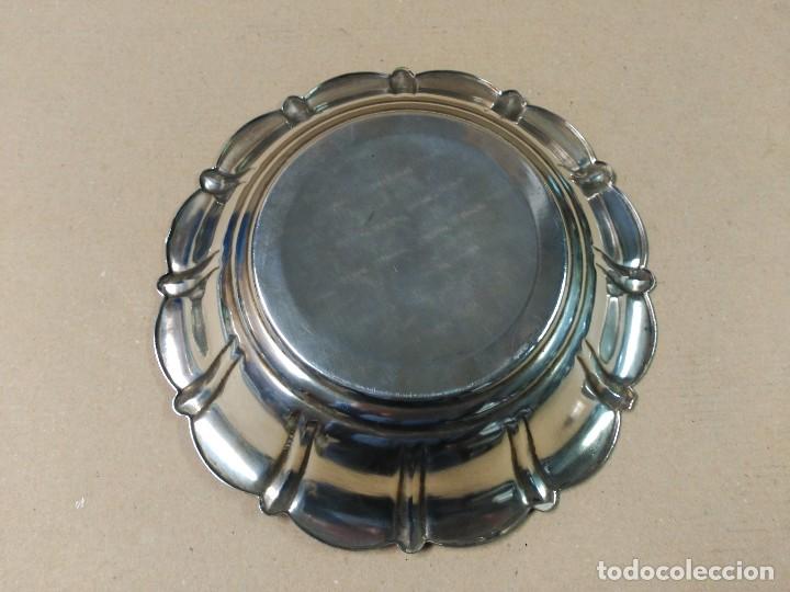 Antig&uuml;edades: PANERA EN METAL PLATEADO ULISES - Foto 4