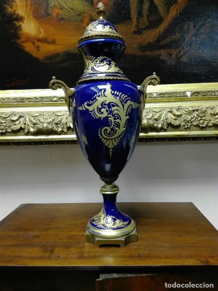 Antig&uuml;edades: JARRON EN PORCELANA DE SEVRES - Foto 2