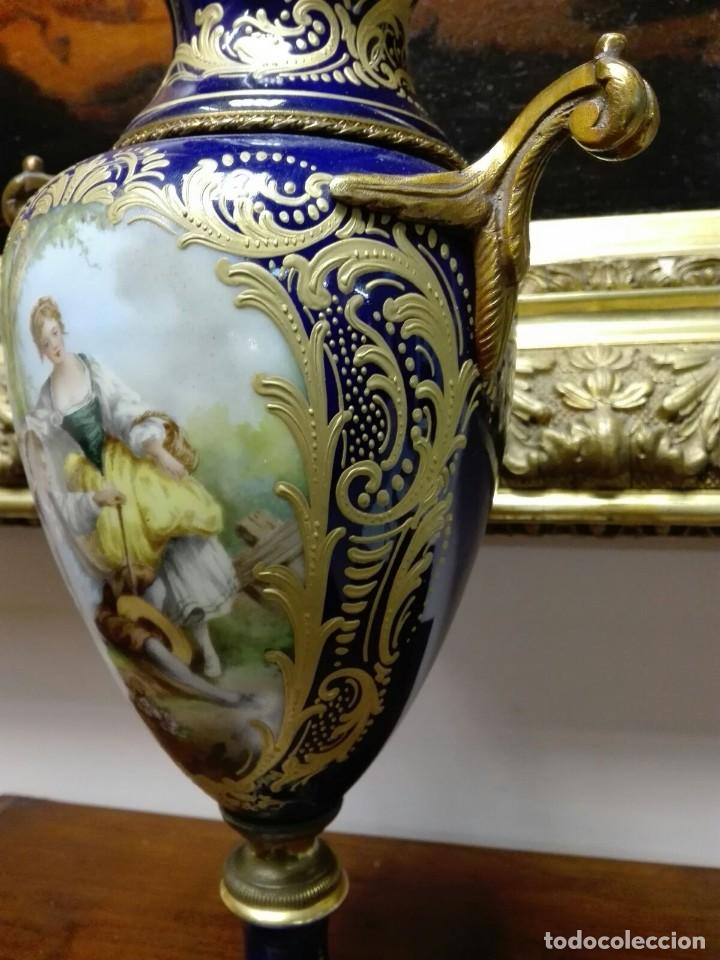 Antig&uuml;edades: JARRON EN PORCELANA DE SEVRES - Foto 5
