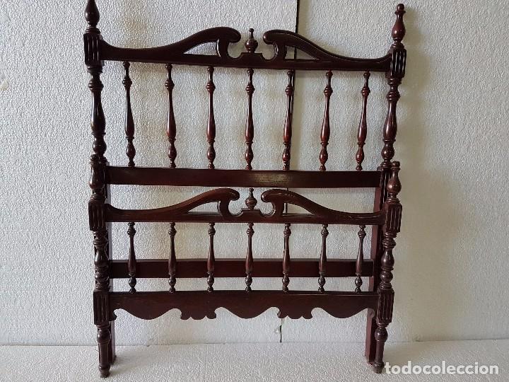 Antig&uuml;edades: PAREJA DE CAMAS DE 105 ISABELINAS- - Foto 1