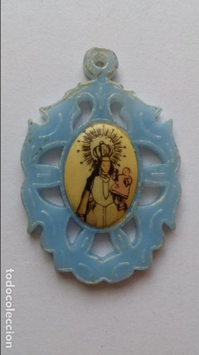 Antig&uuml;edades: Medalla de virgen sin catalogar de 4 x 2,8 cms - Foto 1