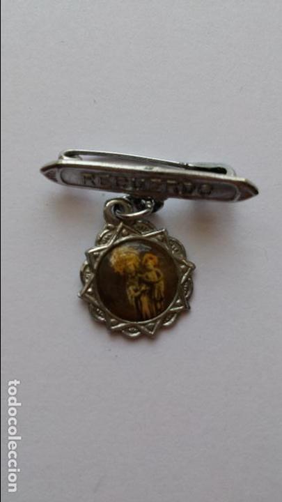 Antig&uuml;edades: Medalla recuerdode virgen sin catalogar - Foto 1