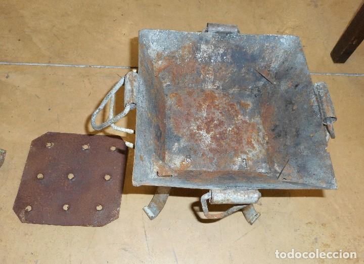 Antig&uuml;edades: Hornilla de carb&oacute;n - Foto 3
