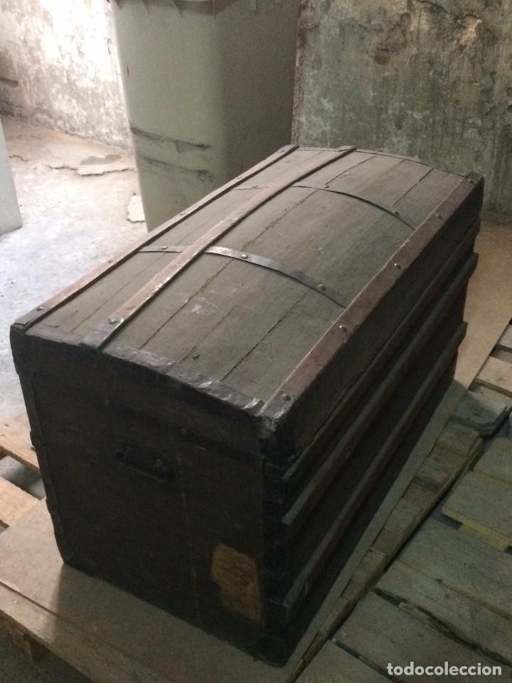 Antig&uuml;edades: ANTIGUO BA&Uacute;L DE MADERA - Foto 3