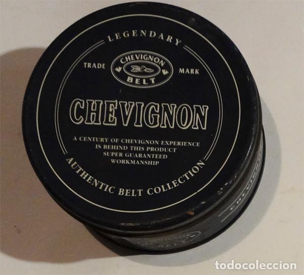 Antig&uuml;edades: Caja Chevignon - Foto 1