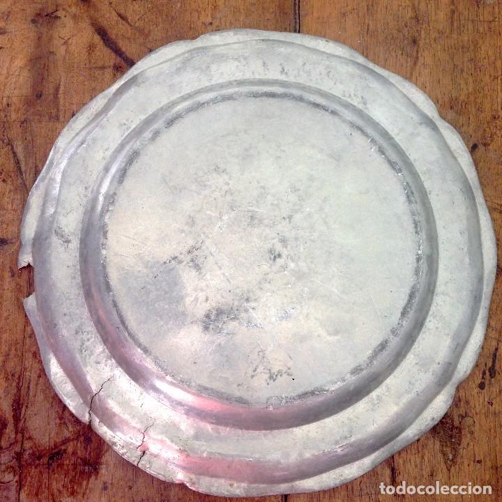 Antig&uuml;edades: Plato de esta&ntilde;o - Foto 2