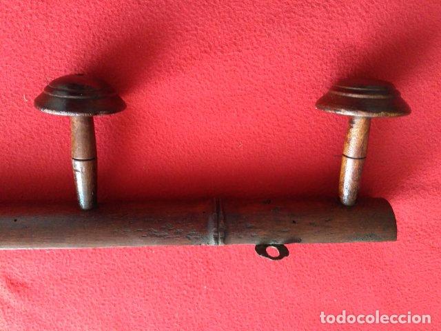 Antig&uuml;edades: ANTIGUO COLGADOR PERCHERO DE MADERA - Foto 2