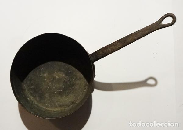 Antig&uuml;edades: Cazuela de cobre &Oslash;24 cm - Foto 2
