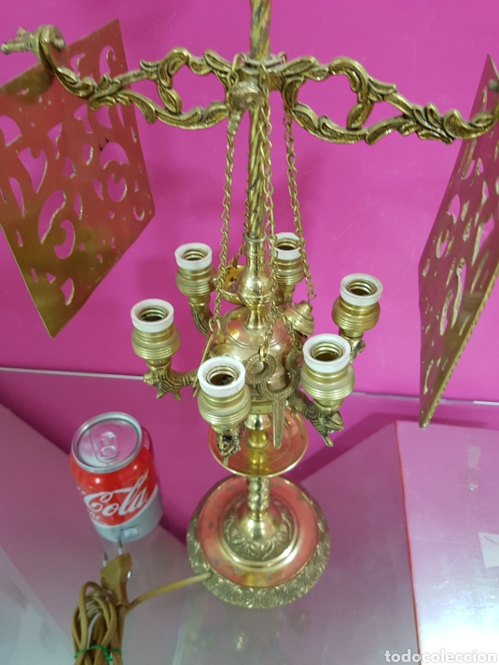 Antig&uuml;edades: L&aacute;mpara de bronce - Foto 4