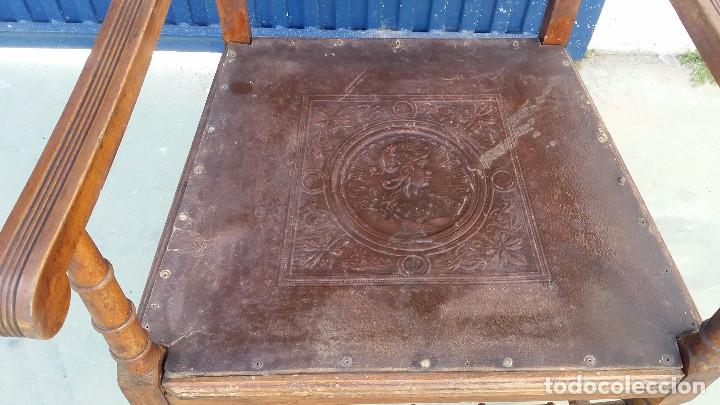 Antig&uuml;edades: sillon antiguo y madera a - Foto 2