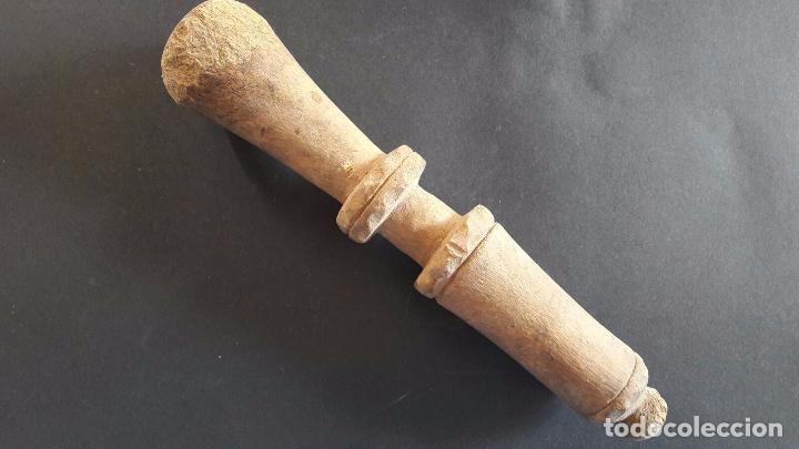 Antig&uuml;edades: Maja de madera (arte pastoril) - Foto 3