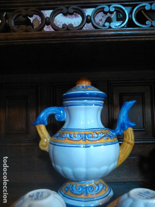 Antig&uuml;edades: Juego de cafe Talavera - Foto 10